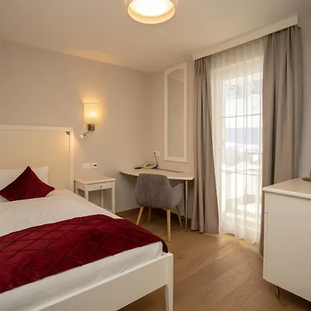 The - Himmlisch Wohlfuhlen Otel Ischgl